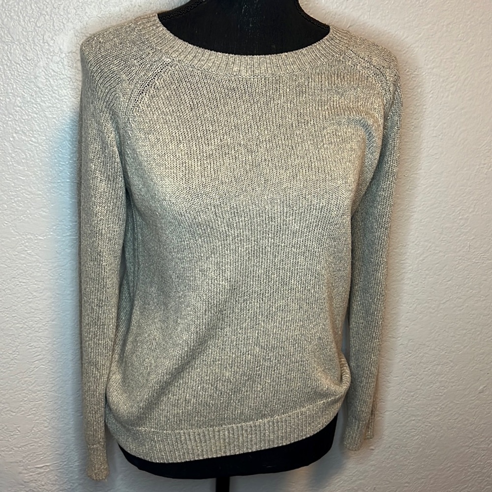 forever 21 small gray knit long sleeve